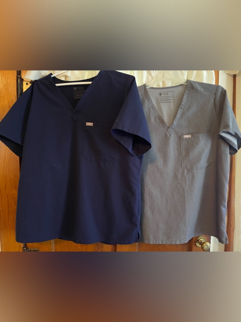 Women’s FIG Scrub Tops Size XL